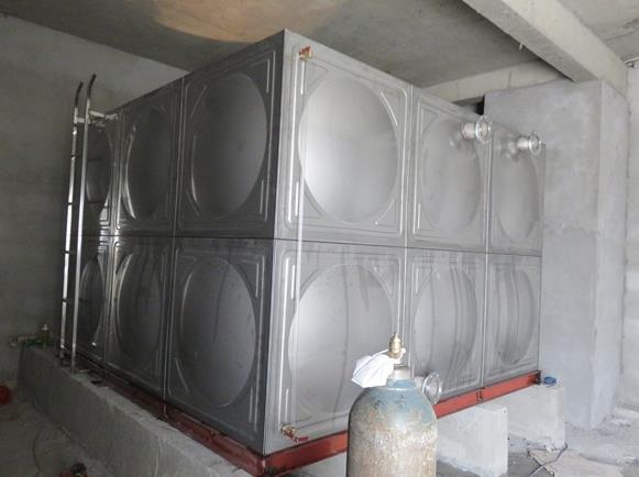 �������P�ˮ�䃞(y��u)�c(di��n)���ں����ޏ�(f��)�r(sh��)����Ҫ���ęz��